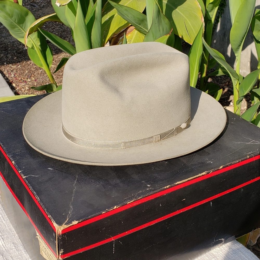 Vintage Resistol Wide Country Western Hat - size 7